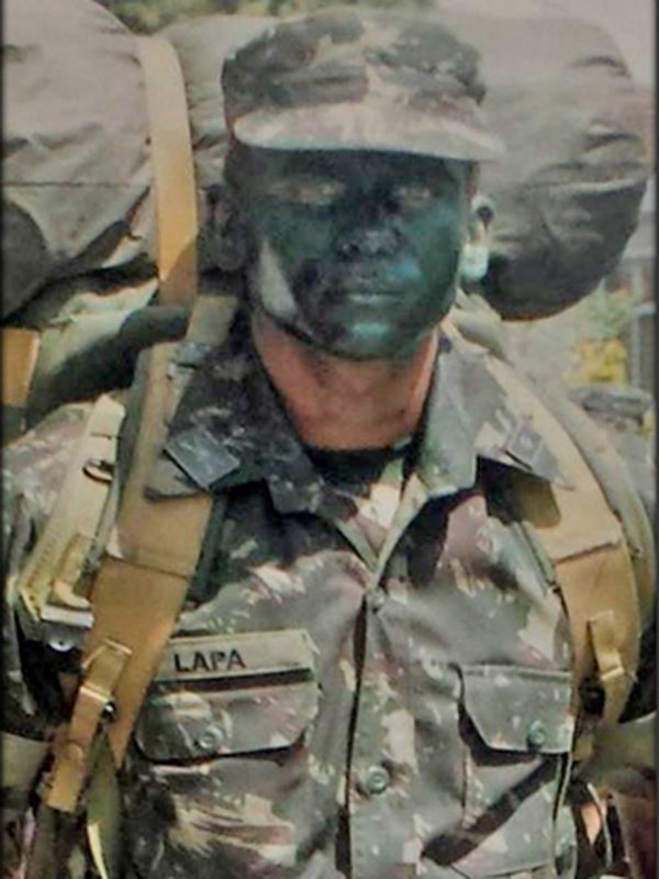 Felipe Lapa fardado, no Exército